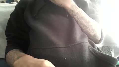 ToxicPipe757 online show from November 17, 1:58 pm