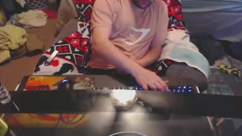 Best Kept Secret23 online show from March 5, 4:36 pm