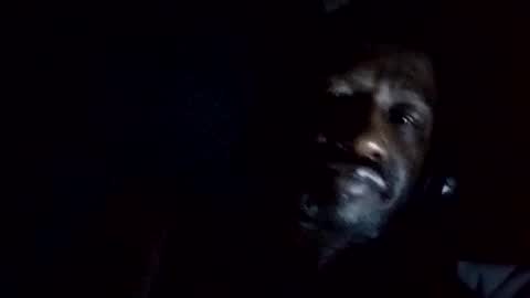Snapshot of bi582945 chatting on September 26, 11:24 pm bi582945 online show from September 26, 11:24 pm