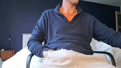 Snapshot of bi_french69 chatting on December 3, 9:42 am My name is David and if you like public exhibitions you wont be disappointed with me LoL - My favorite vibes is 44  online show from December 3, 9:42 am