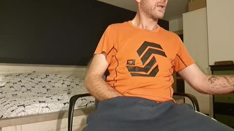 Snapshot of bi_french69 chatting on December 22, 9:53 pm My name is David and if you like public exhibitions you wont be disappointed with me LoL - My favorite vibes is 44  online show from December 22, 9:53 pm