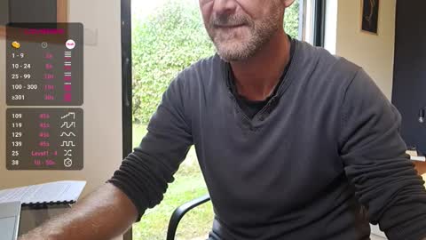 Snapshot of bi_french69 chatting on October 16, 10:45 am My name is David and if you like public exhibitions you wont be disappointed with me LoL - My favorite vibes is 44  online show from October 16, 10:45 am