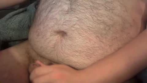 Snapshot of bi_hairy96 chatting on October 28, 9:50 pm bi_hairy96 online show from October 28, 9:50 pm