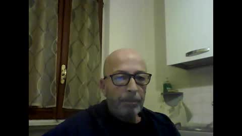 big23italy online show from March 17, 6:49 am