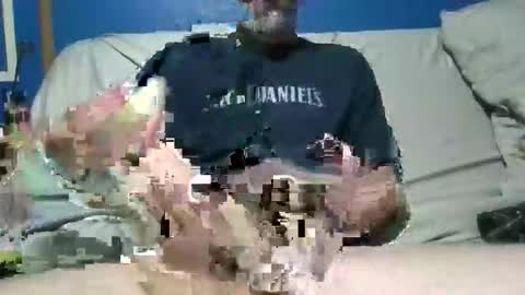 big9inchsnake online show from June 1, 10:04 am
