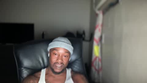 bigbackwoodcali online show from January 18, 9:02 am