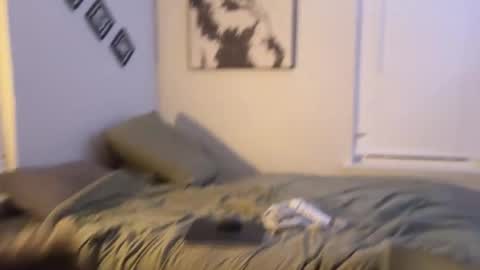 Snapshot of bigbangman420 chatting on September 23, 2:44 am bigbangman420 online show from September 23, 2:44 am