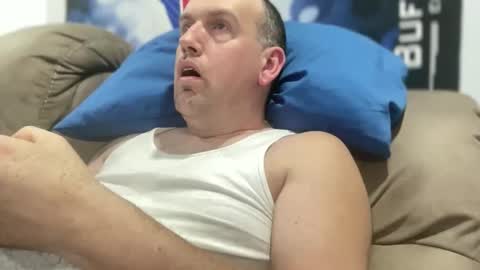 bigcocksuckingslut online show from February 24, 2:01 am