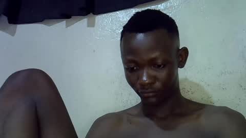 Snapshot of bigfeet9999 chatting on February 27, 2:00 pm Ask in pvt online show from February 27, 2:00 pm