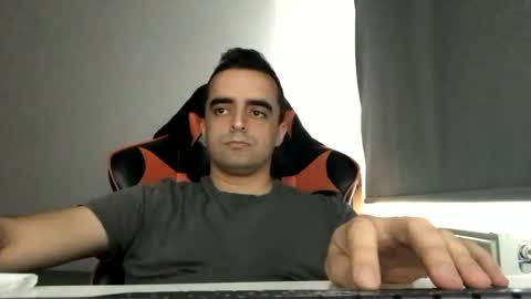 Snapshot of bighead3dcock chatting on February 4, 10:54 am bighead3dcock online show from February 4, 10:54 am
