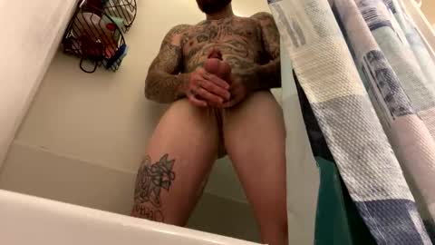 Snapshot of bigmacc15 chatting on October 23, 10:29 am bigmacc15 online show from October 23, 10:29 am