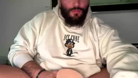 bigstrokescastro online show from January 11, 9:29 pm