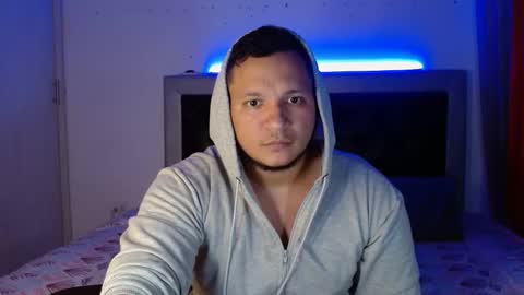 MANUEL online show from March 12, 7:05 am