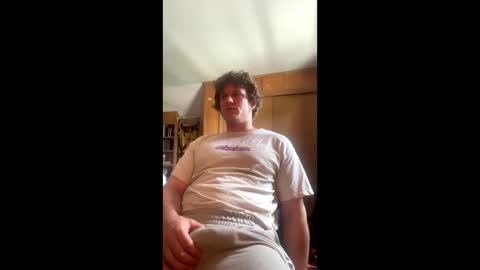 bigvik23 online show from June 7, 2:24 pm