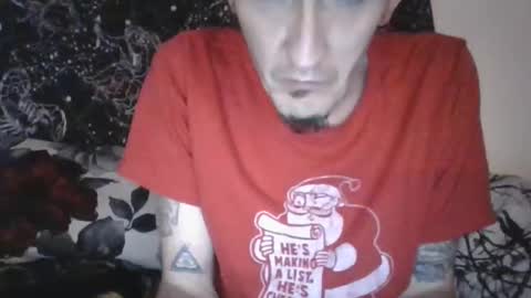 Snapshot of bigwhtrooster412 chatting on October 26, 2:52 pm BigWhtRooster412 online show from October 26, 2:52 pm