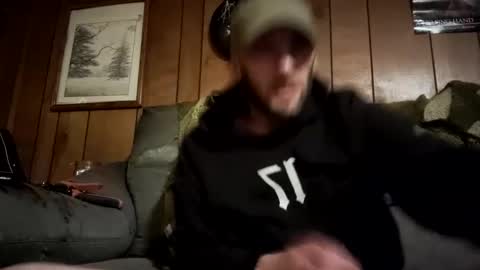 Snapshot of bigwytecock1979 chatting on December 19, 4:34 am bigwytecock1979 online show from December 19, 4:34 am