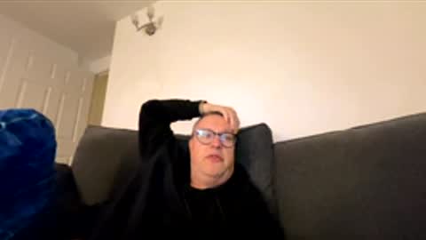 Just call me master online show from February 17, 7:24 pm