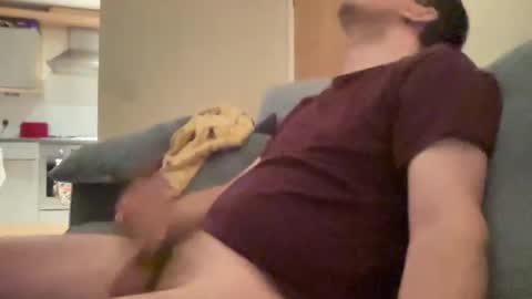 binicbi online show from December 30, 8:15 pm