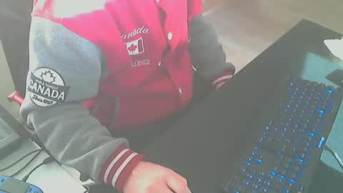 Snapshot of biparislove chatting on January 4, 9:32 am BigDick online show from January 4, 9:32 am