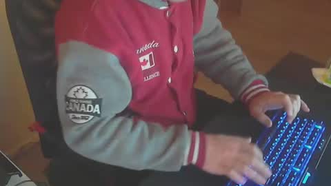 Snapshot of biparislove chatting on January 2, 7:44 am BigDick online show from January 2, 7:44 am