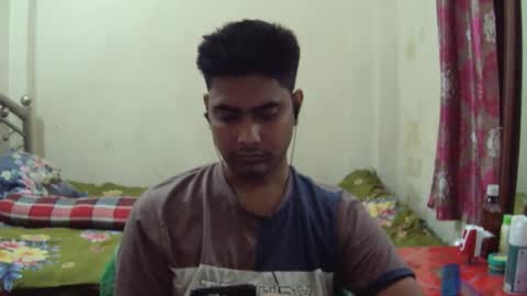 birbikrom104 online show from May 21, 6:42 am