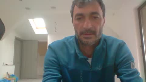 Snapshot of bisexdadd chatting on March 2, 7:21 am bisexdadd online show from March 2, 7:21 am