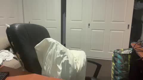 james online show from January 6, 11:42 pm