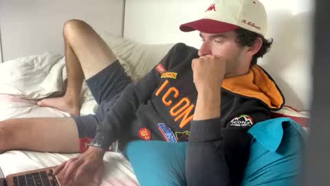 bitedeforain online show from October 18, 10:47 pm