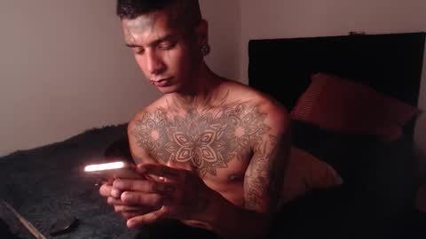 Snapshot of black_firex chatting on September 28, 11:47 pm black_firex online show from September 28, 11:47 pm