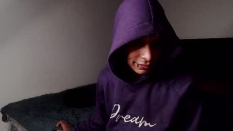 Snapshot of black_firex chatting on September 24, 7:01 pm black_firex online show from September 24, 7:01 pm