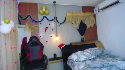 black_king_241 online show from January 11, 4:38 am