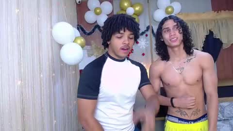 black_king_241 online show from November 15, 4:03 am