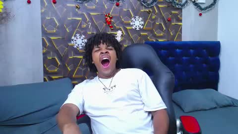 black_king_241 online show from January 6, 4:05 am