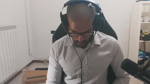 Master online show from March 10, 2:56 pm