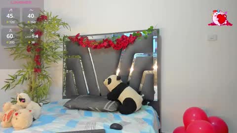 Snapshot of black_rose02 chatting on February 16, 11:59 am B L A C K  R O S E  online show from February 16, 11:59 am