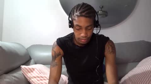 BlackBullTitus online show from October 6, 10:14 pm