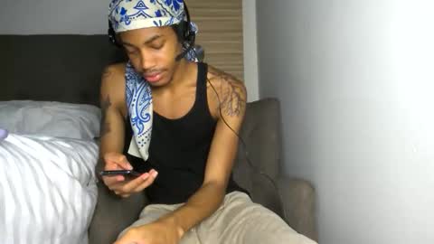 BlackBullTitus online show from April 30, 12:39 am