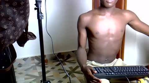 blacktwinkl online show from April 5, 4:36 pm