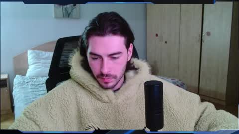  BlakeSedon  online show from December 5, 4:03 pm