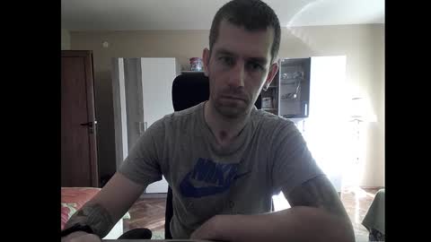 Runaway online show from January 17, 11:49 am