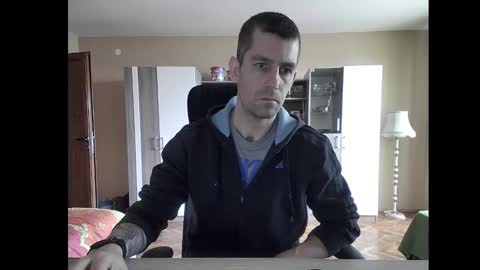 Runaway online show from January 15, 8:09 am