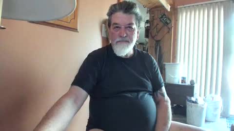bluegill_grr online show from April 21, 3:29 pm