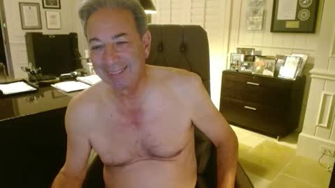 blueisles online show from February 6, 3:36 am