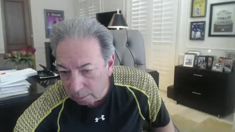 blueisles online show from December 25, 2:45 pm