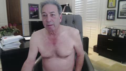 blueisles online show from December 15, 5:53 pm