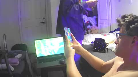 BLUSHBITXH online show from October 31, 7:01 am