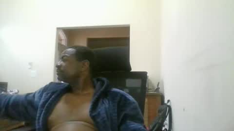 bluuthunder1914 online show from December 5, 5:53 pm