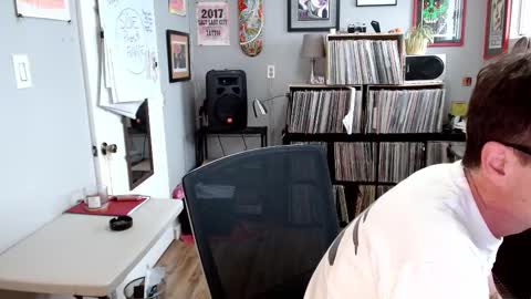 Snapshot of bnczuperzexy chatting on March 5, 7:50 pm ZuperZexyZounds online show from March 5, 7:50 pm