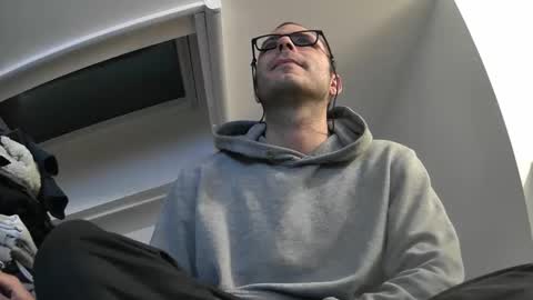 bo22222222 online show from March 25, 11:09 pm