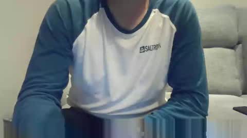 Snapshot of bobby_113 chatting on December 31, 1:26 am bobby_113 online show from December 31, 1:26 am